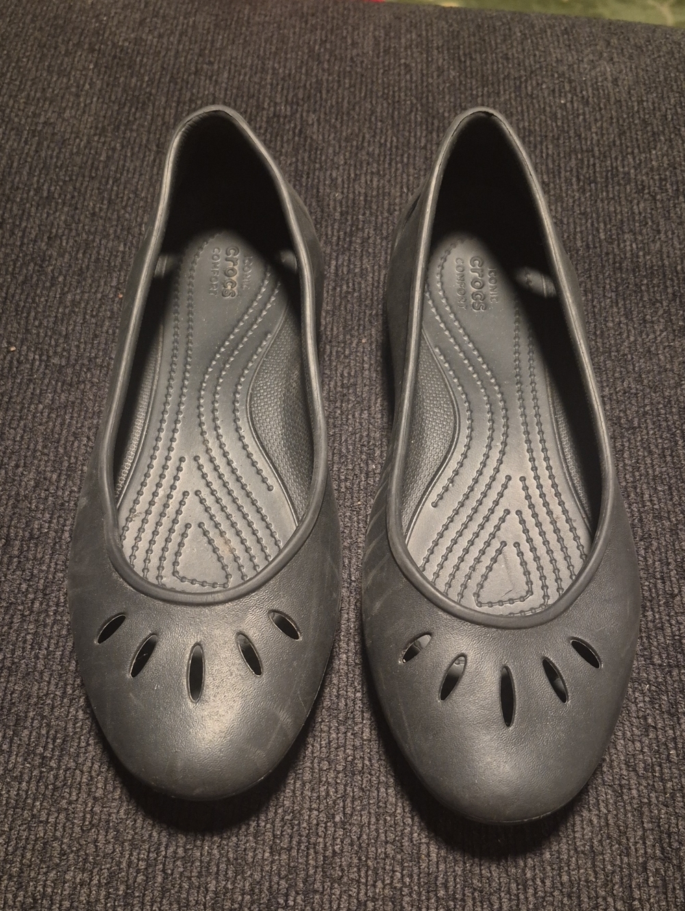 CROCS Women's Black Slip-On Ballet Flats